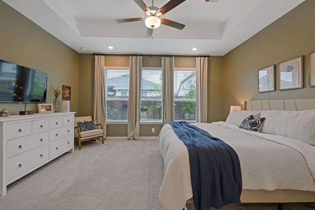 18323 Tiger Flowers Drive, Conroe, TX 77302