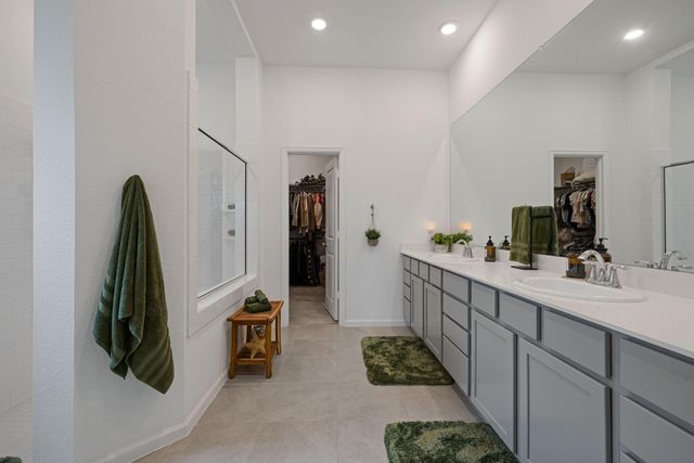 18323 Tiger Flowers Drive, Conroe, TX 77302