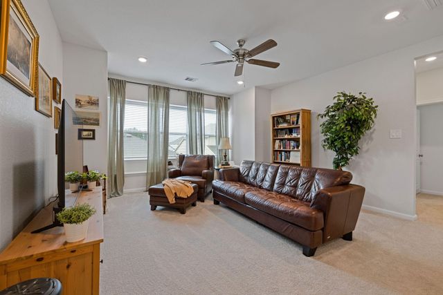 18323 Tiger Flowers Drive, Conroe, TX 77302