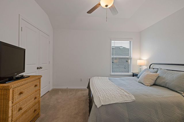 18323 Tiger Flowers Drive, Conroe, TX 77302
