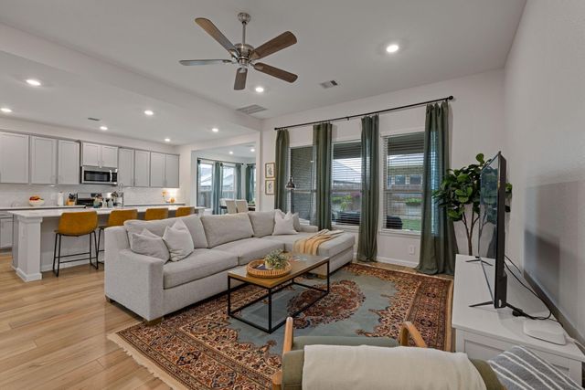 18323 Tiger Flowers Drive, Conroe, TX 77302