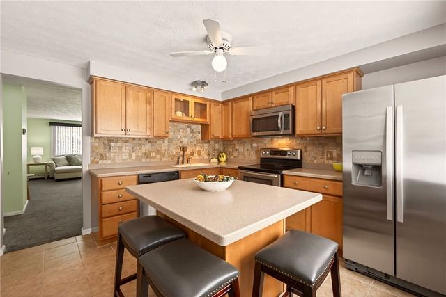 2077 Bear Creek Drive, Ontario, NY 14519