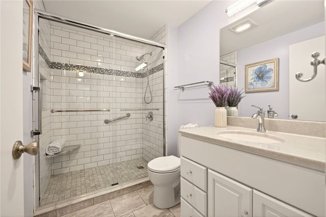 2077 Bear Creek Drive, Ontario, NY 14519