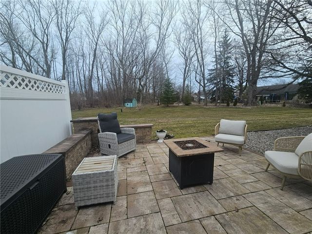 2077 Bear Creek Drive, Ontario, NY 14519