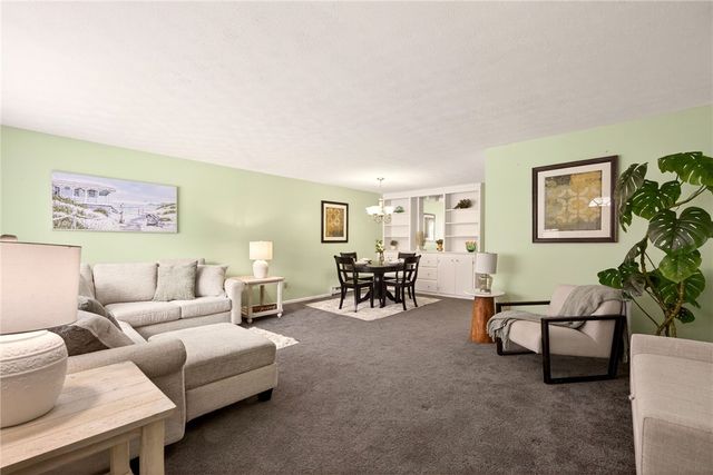 2077 Bear Creek Drive, Ontario, NY 14519