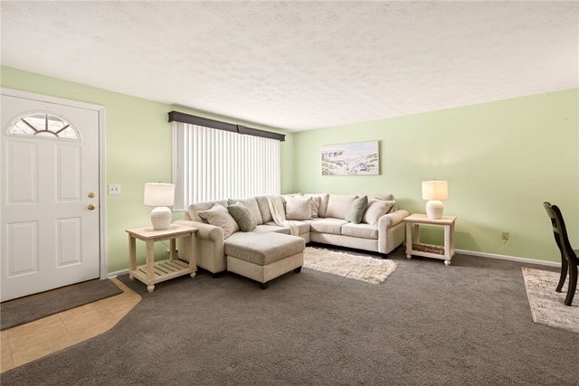 2077 Bear Creek Drive, Ontario, NY 14519