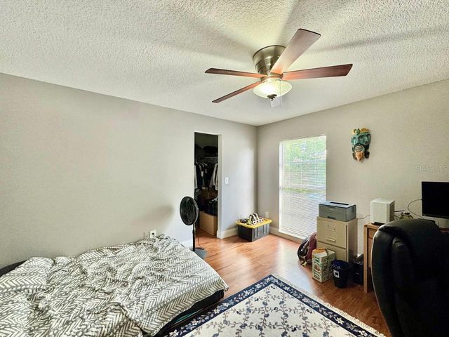 5216 TENNIS COURT CIRCLE 5216, Tampa, FL 33617