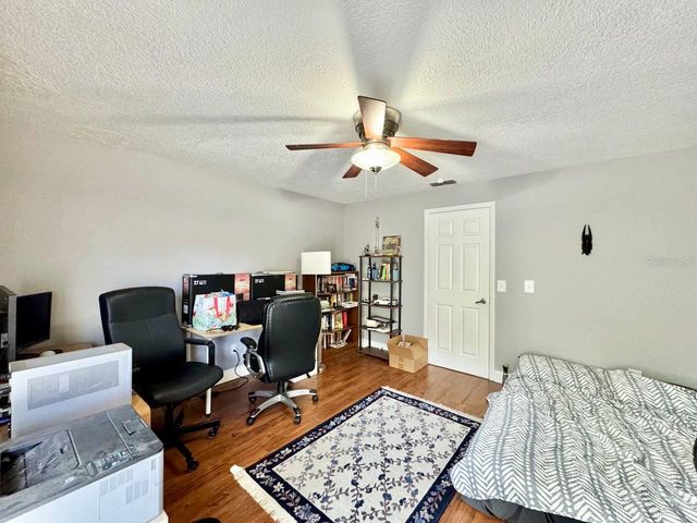 5216 TENNIS COURT CIRCLE 5216, Tampa, FL 33617