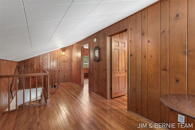 131 E 31st Street, Holland, MI 49423