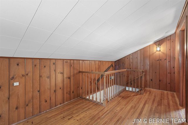 131 E 31st Street, Holland, MI 49423