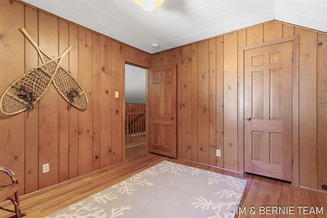 131 E 31st Street, Holland, MI 49423