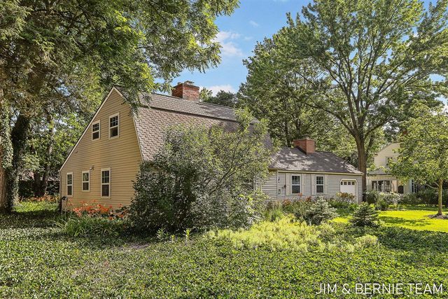 131 E 31st Street, Holland, MI 49423