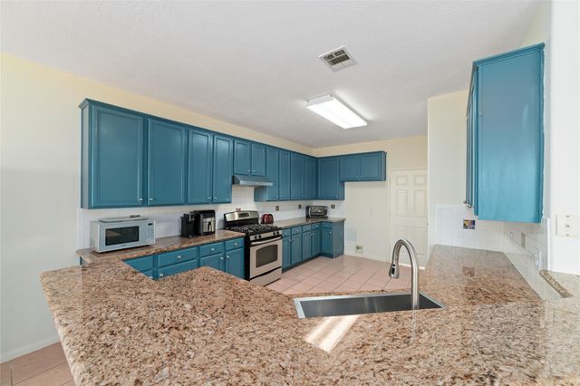 13616 Cabrera Court, Houston, TX 77083