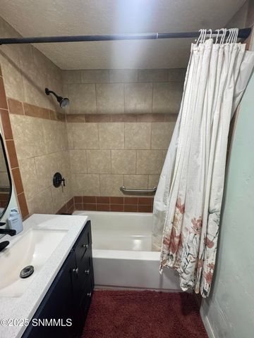 903 N Tornillo Street, Las Cruces, NM 88001