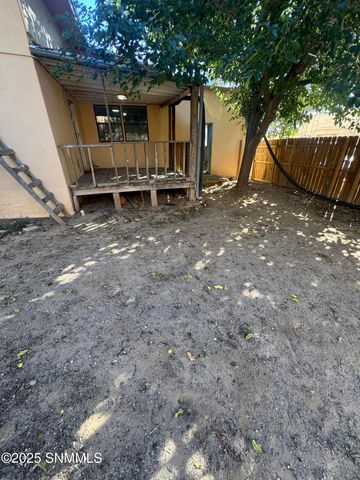 903 N Tornillo Street, Las Cruces, NM 88001