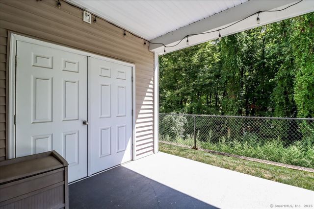 603 Brookside Court 603, Newtown, CT 06470
