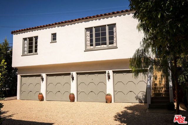 1340 S Cloverdale Avenue, Los Angeles, CA 90019