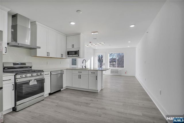 2601 Jane Street 301, North Bergen, NJ 07047