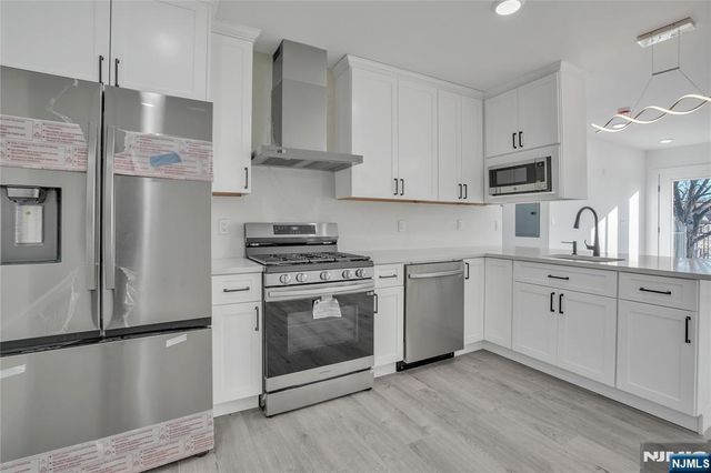 2601 Jane Street 301, North Bergen, NJ 07047