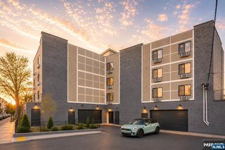 2601 Jane Street 301, North Bergen, NJ 07047