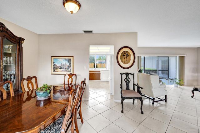 5011 Madison St, Hollywood, FL 33021