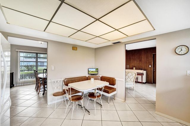 5011 Madison St, Hollywood, FL 33021