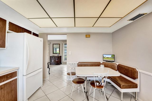 5011 Madison St, Hollywood, FL 33021