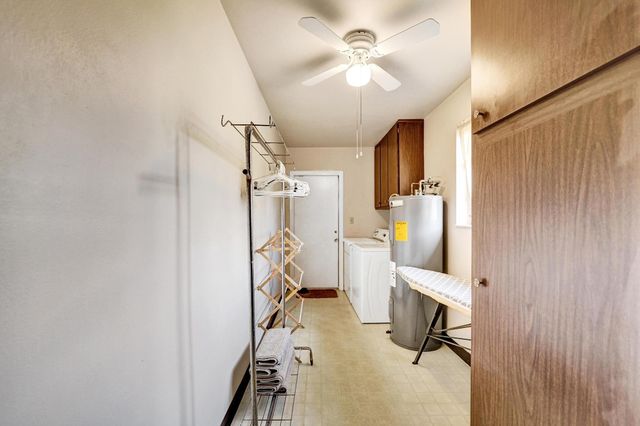 5011 Madison St, Hollywood, FL 33021