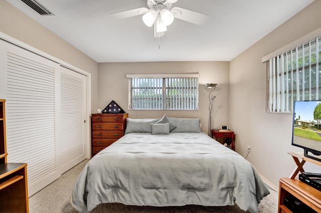 5011 Madison St, Hollywood, FL 33021