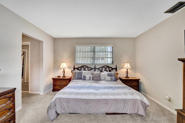 5011 Madison St, Hollywood, FL 33021