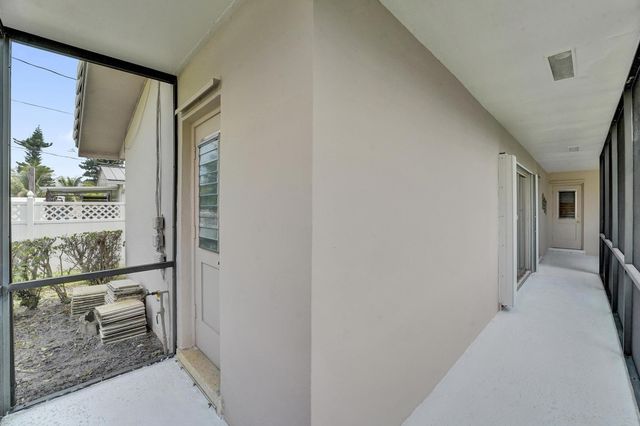 5011 Madison St, Hollywood, FL 33021