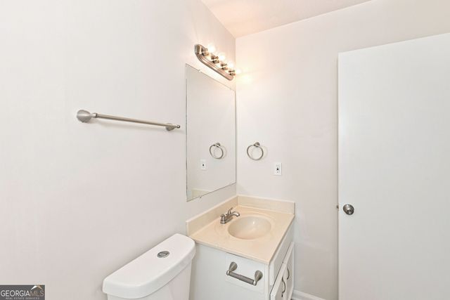 3246 Fescue Circle, Lawrenceville, GA 30044