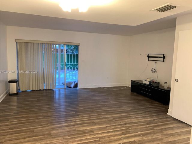 5453 NW 169th Terrace, Miami Gardens, FL 33055