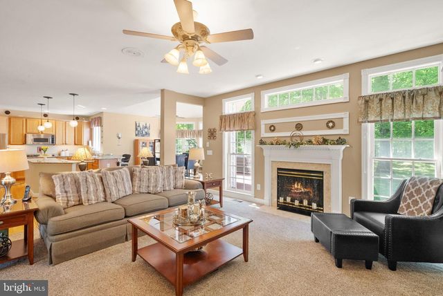 5634 LICK RIVER LN, Gainesville, VA 20155