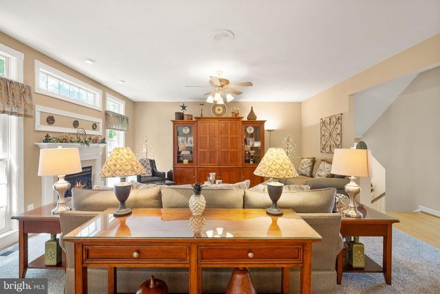 5634 LICK RIVER LN, Gainesville, VA 20155