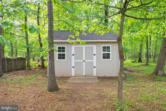 5634 LICK RIVER LN, Gainesville, VA 20155