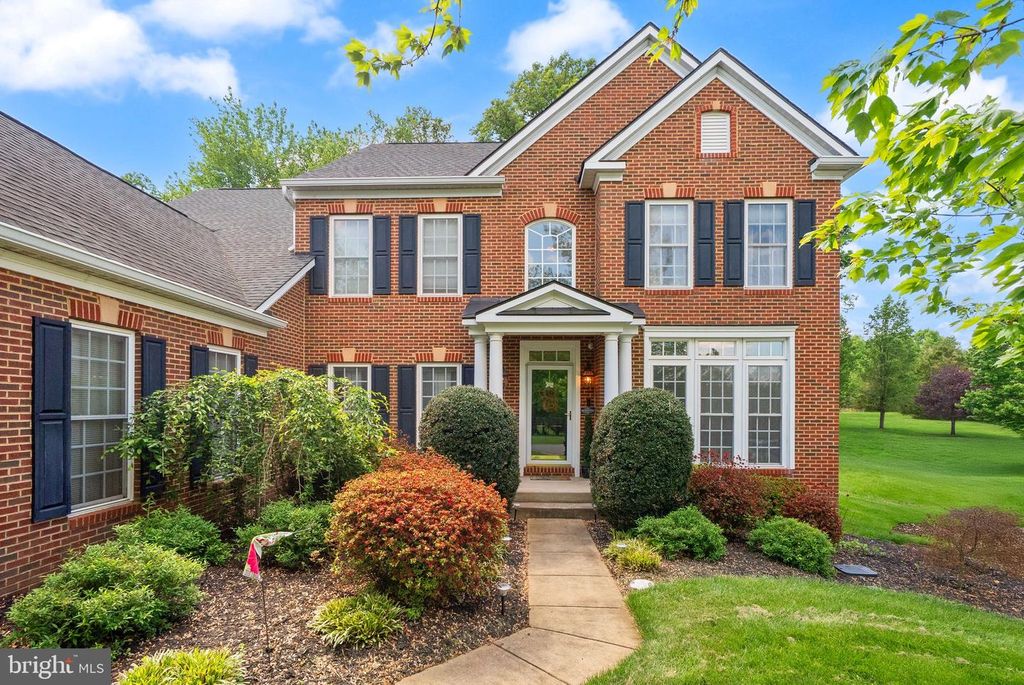 5634 LICK RIVER LN, Gainesville, VA 20155