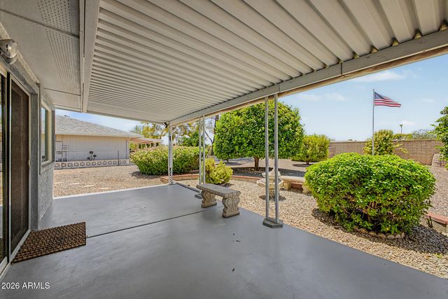 16022 N LAKEFOREST Drive, Sun City, AZ 85351