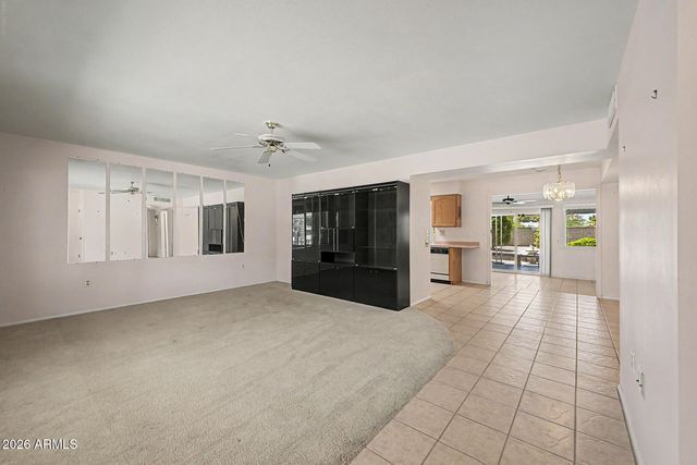 16022 N LAKEFOREST Drive, Sun City, AZ 85351