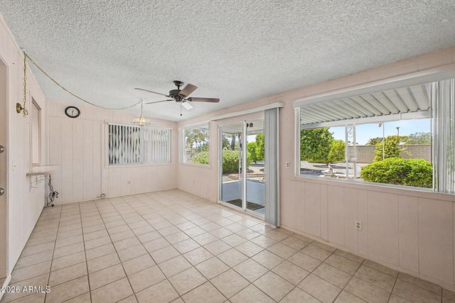 16022 N LAKEFOREST Drive, Sun City, AZ 85351