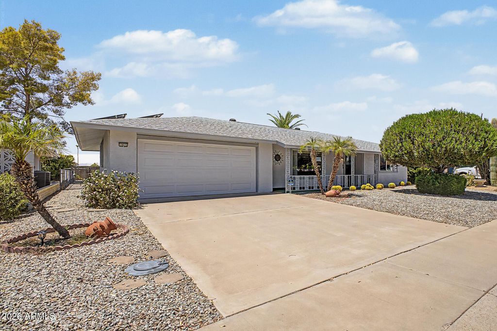 16022 N LAKEFOREST Drive, Sun City, AZ 85351 — photo 2
