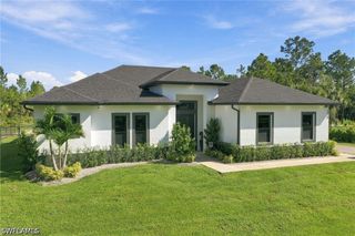 1819 12th AVE NE, Naples, FL 34120