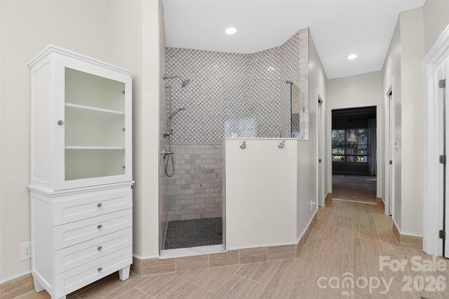 5902 Legacy Circle, Charlotte, NC 28277