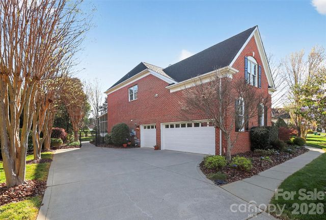 5902 Legacy Circle, Charlotte, NC 28277