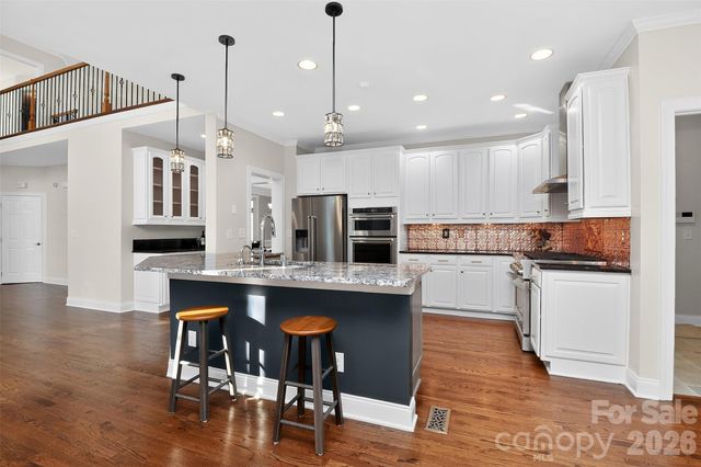 5902 Legacy Circle, Charlotte, NC 28277