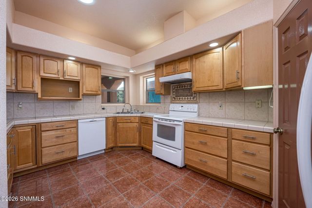 5150 Big Sky Drive, Las Cruces, NM 88012