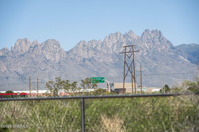 5150 Big Sky Drive, Las Cruces, NM 88012