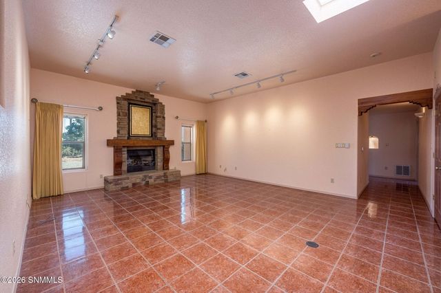 5150 Big Sky Drive, Las Cruces, NM 88012