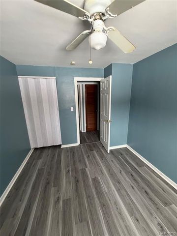 33019 Alamo Court, Westland, MI 48186