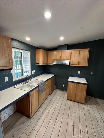 3825 Crestmore Rd. 414, Riverside, CA 92509